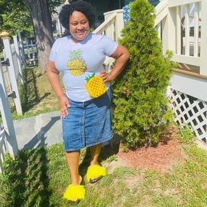 Meet your Posher, Shelly ann